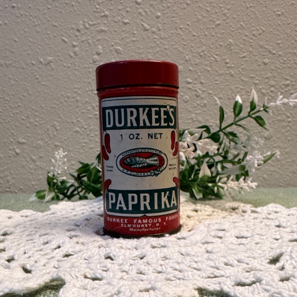 Rare Durkee's One Ounce Paprika Spice Tin